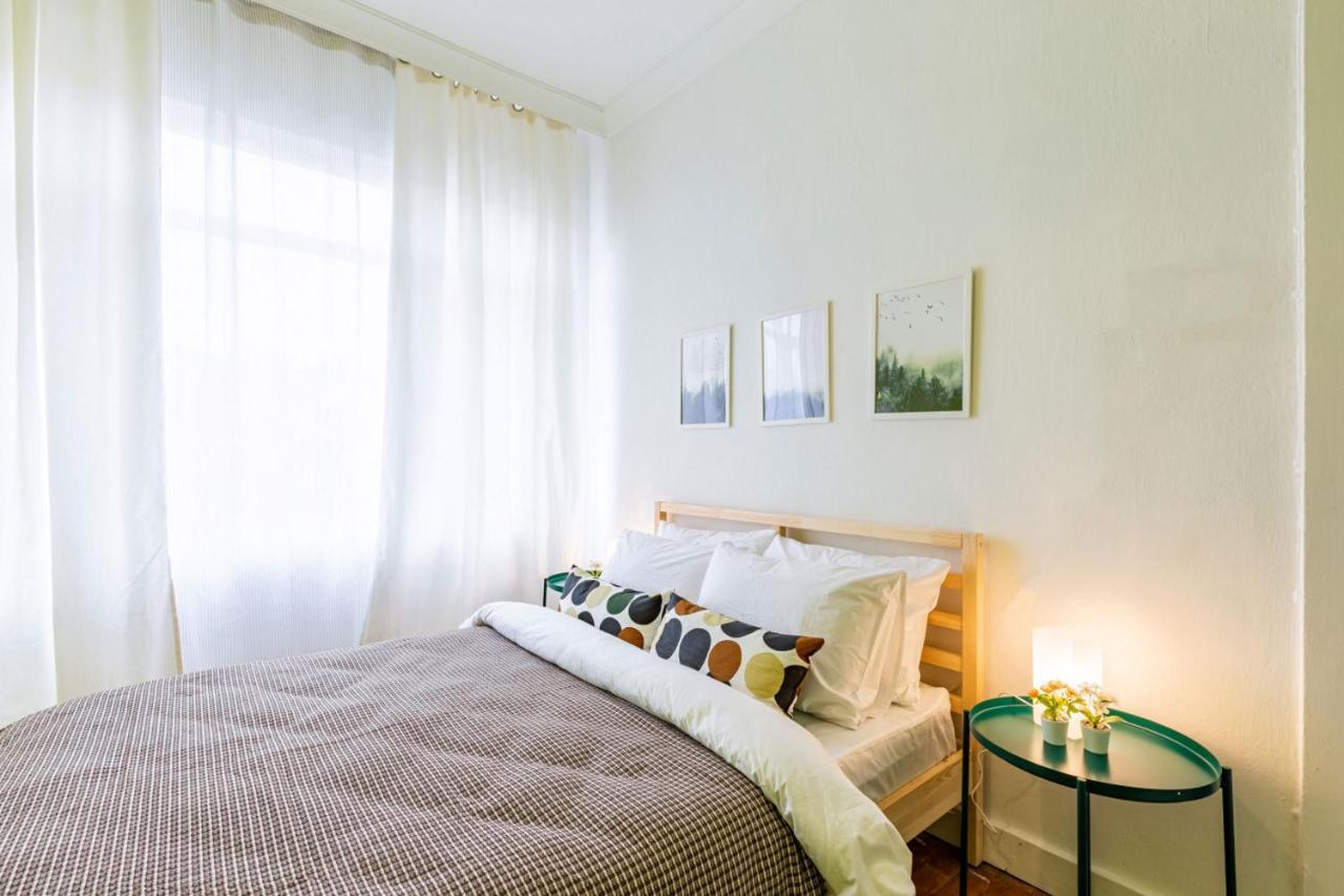 شقة اسطنبول  في Colorful Flat With Excellent Location Near Trendy Attractions In Kadikoy المظهر الخارجي الصورة