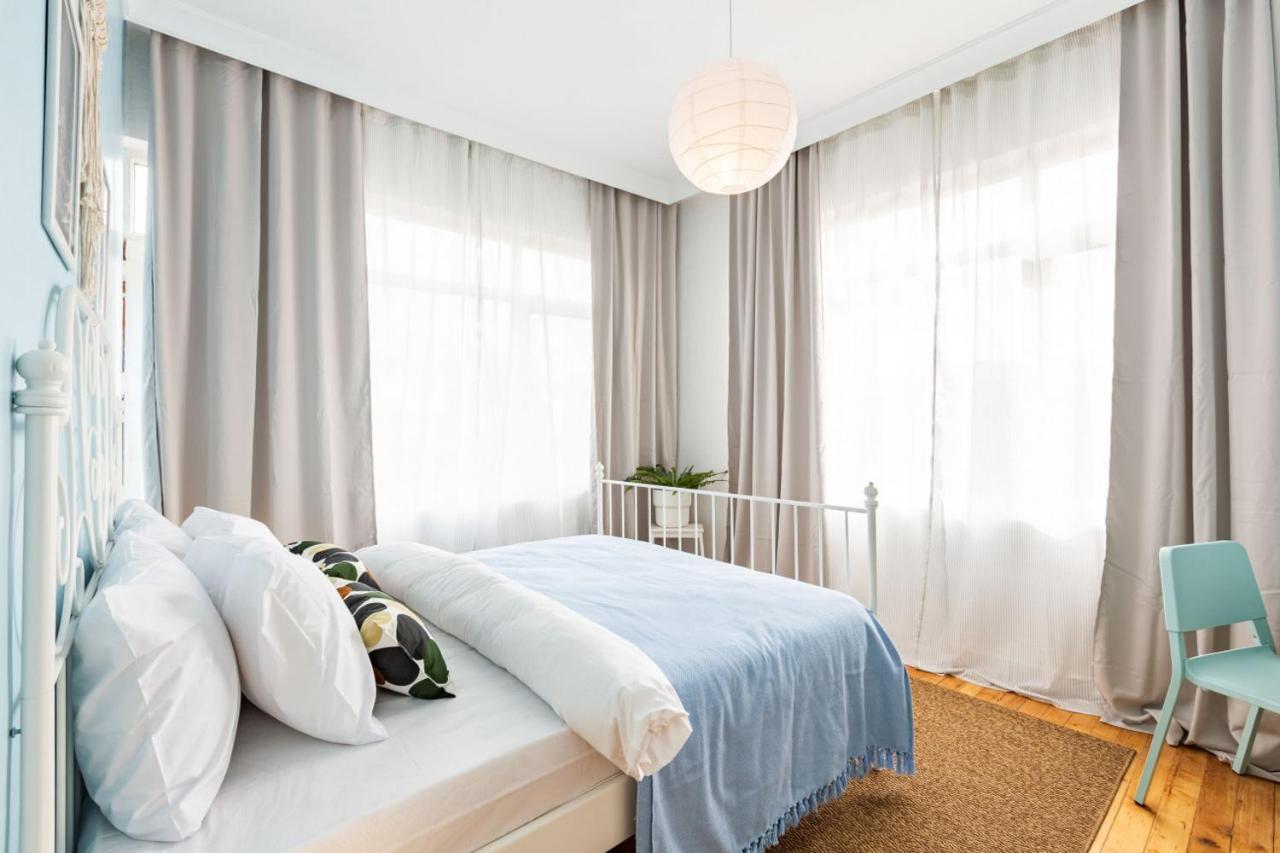 شقة اسطنبول  في Colorful Flat With Excellent Location Near Trendy Attractions In Kadikoy المظهر الخارجي الصورة