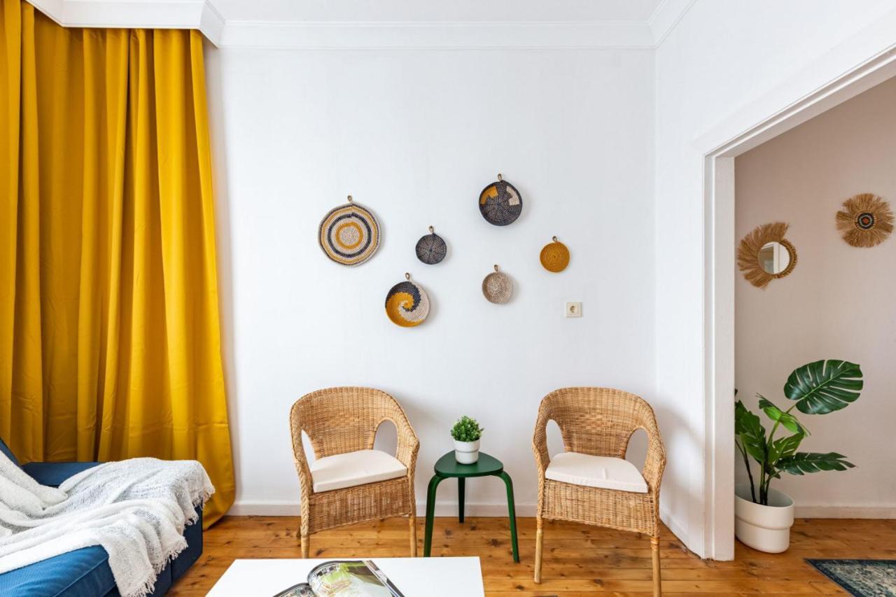 شقة اسطنبول  في Colorful Flat With Excellent Location Near Trendy Attractions In Kadikoy المظهر الخارجي الصورة